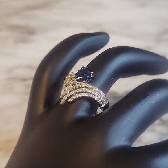 Wing Angel Ring with Inlaid Zircon Blue and Diamond Silver Plated - Picture 4 of 8